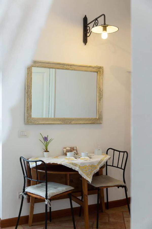 Canal View Historical Apartment Milano Eksteriør bilde